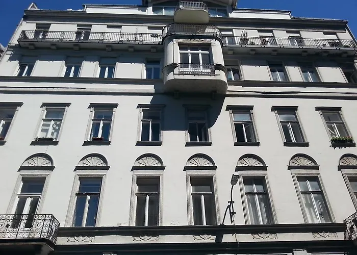 Bmg Basilica アパート *